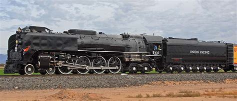 Air-and-Space.com, Union Pacific Steam Locomotive 844, November 12, 2011