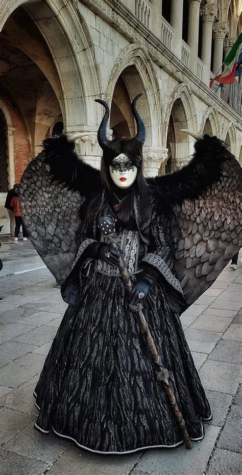 CARNEVALE DI VENEZIA 2022 … in 2022 | Venice carnival costumes ...