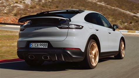 New Porsche Cayenne TURBO GT 2022 - EXHAUST sound & DRIVING - YouTube