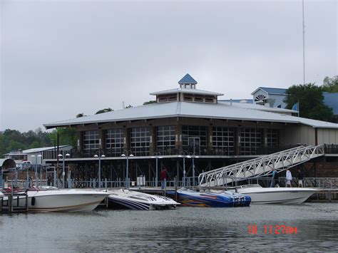 Commercial Marine Installations | Dock Engineering | Wahoo Docks