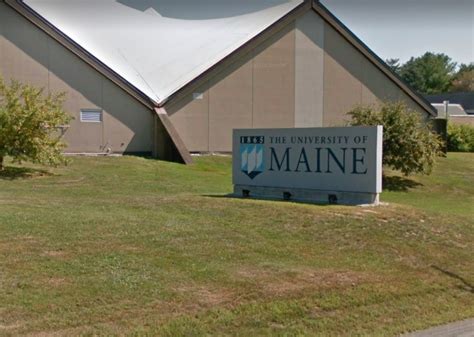 University of Maine students begin returning to campus | Newsradio WGAN