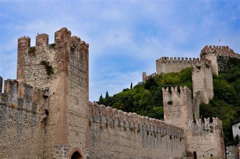 Soave, Italy - Veneto's Sweetest Medieval Walled Town