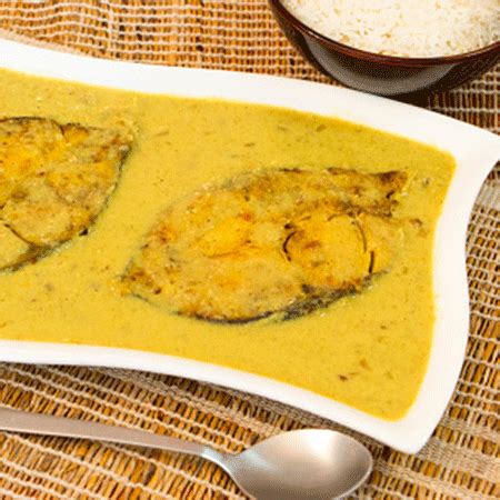 Milk Fish Curry Recipe: How to Make Milk Fish Curry