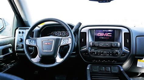 2015 GMC Sierra Custom Truck Interior - Davis Chevrolet Buick GMC Ltd ...