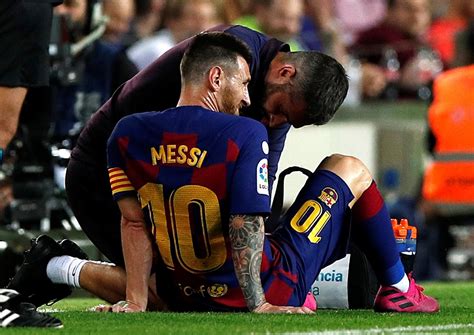 Barcelona Confirm Lionel Messi Injury