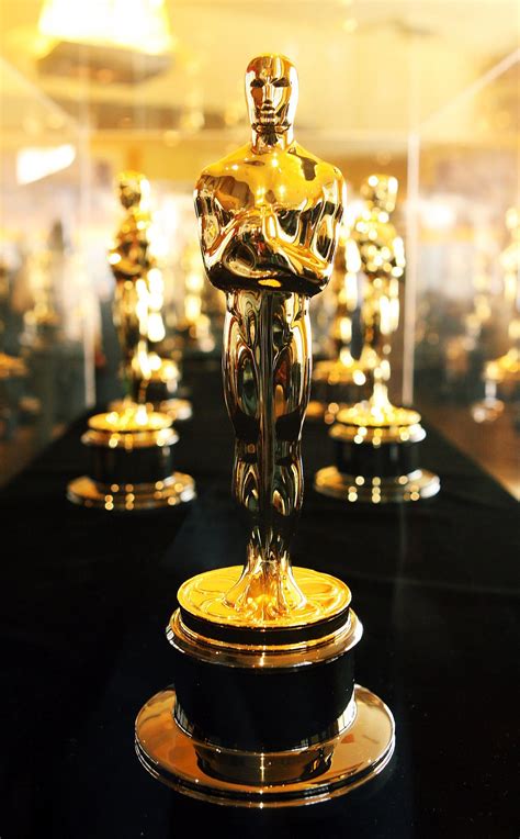 Oscar Winners Can Sell Academy Award for Only $10, Per Rules | Money