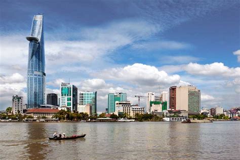 Tallest Skyscrapers in Vietnam: Race to the Sky Causes Traffic on the ...