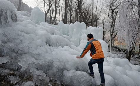 Kashmir University Defers Exams Due To Snowfall