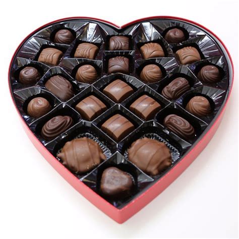 The Best Affordable Box Of Chocolates For Valentine's Day CF7