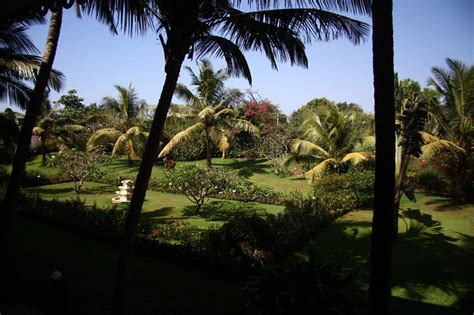 Chalston Beach Resort - A Resort in Calangute Beach, Goa India