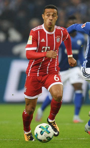 Thiago Alcantara of Bayern Munich in 2017. | Bayern munich, Bayern, Munich