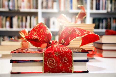 Book recommendations for your last minute gifts! - Kerr Financial