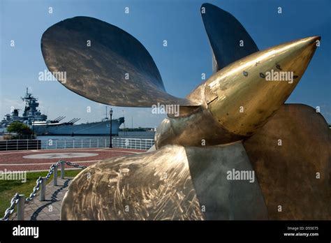 SHIP PROPELLER BATTLESHIP NEW JERSEY MUSEUM WATERFRONT CAMDEN NEW ...