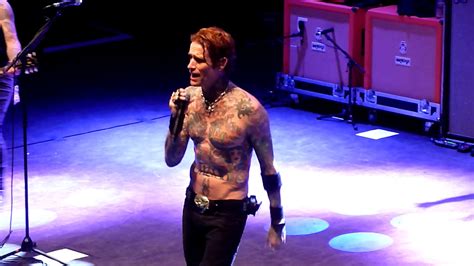 Buckcherry 'Sorry' 8.2.19 - YouTube