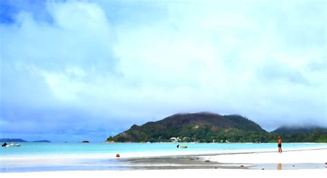 The Most Popular of all Praslin Beaches