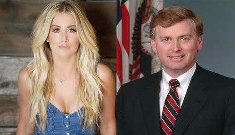 Is Stephanie Quayle Related To Dan Quayle? Family Husband And Net Worth - Celeb Doko