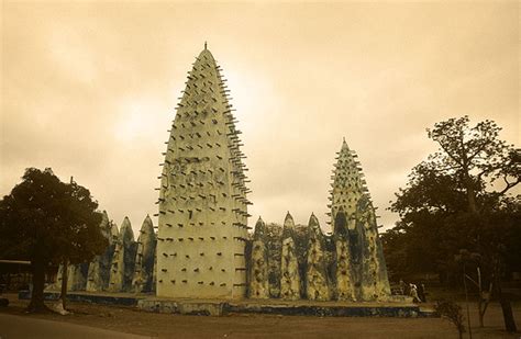 BUR023 | Mezquita de Bobo-Dioulasso Bobo-Dioulasso Mosque (A… | Flickr