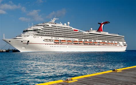 Carnival Glory - Cruise Passenger