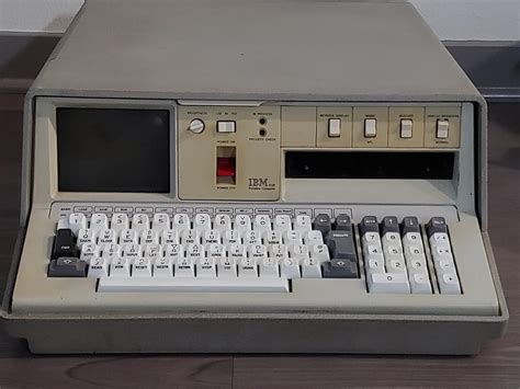 IBM 5100 Portable Computer, BASIC/APL model : MechanicalKeyboards