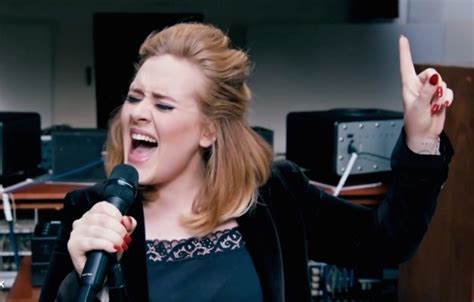 Adele Sings “When We Were Young” For 60 Minutes Australia, Interviews ...