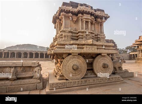 stone chariot at vijaya vittala temple architecture hampi karnataka ...