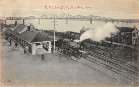 Muscatine Iowa Train Station Vintage Postcard AA33348 | Europe - France ...