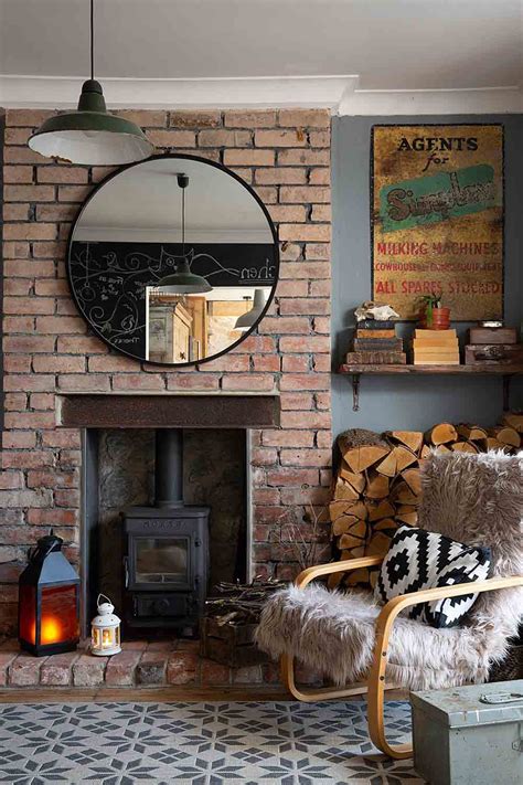 Antique Brick Fireplace – I Am Chris