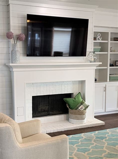 23 Best Brick Fireplace Ideas to Make Your Living Room Inviting in 2020