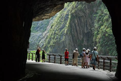 Photo, Image & Picture of Taiwan Taroko National Park Tour Sights