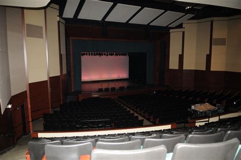 The Niswonger Performing Arts Center is an 1,135 seat, state of the art ...