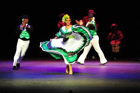 Folkmoot celebrates world culture and folk dance in western NC – The Appalachian