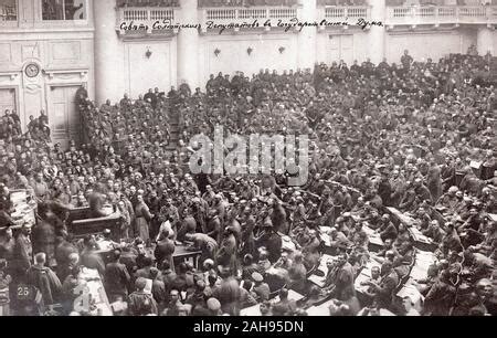 PETROGRAD SOVIET in 1917. Photo: SIB Stock Photo: 133497880 - Alamy