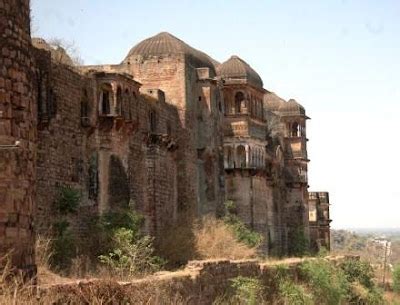 Hindustan ka dil dekho : Madhya Pradesh's blog: World Heritage Day ...