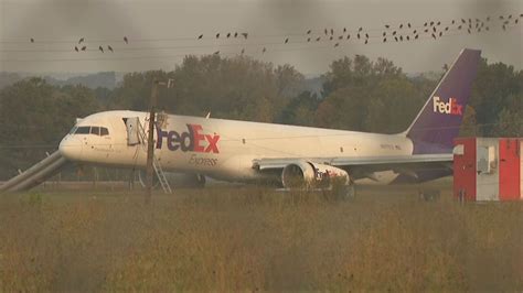 Crisis averted at Chattanooga airport as FedEx plane crash lands with ...