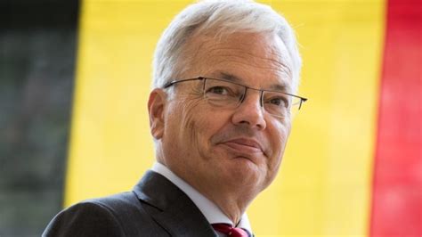 Reynders tipped as Belgian commissioner, but one more name needed