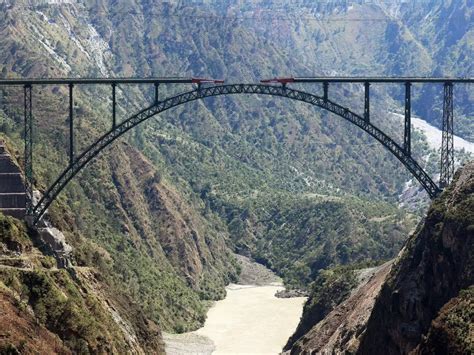 The First Trial Run on the World's Highest Railway Bridge Over the ...