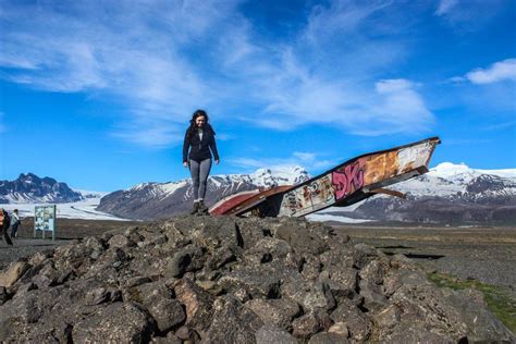 This Is The Science Behind Jökulhlaups - A Curiously Wet Volcanic Hazard