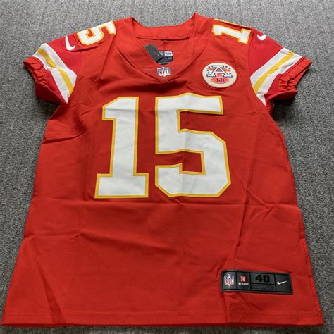 Legends- Chiefs Patrick Mahomes Signed Authentic Jersey | The official auction site of the ...