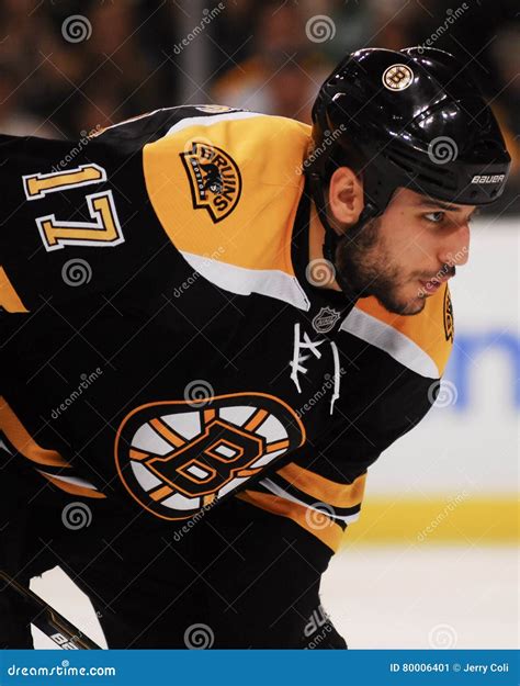 Milan Lucic, Boston Bruins editorial photo. Image of ready - 80006401