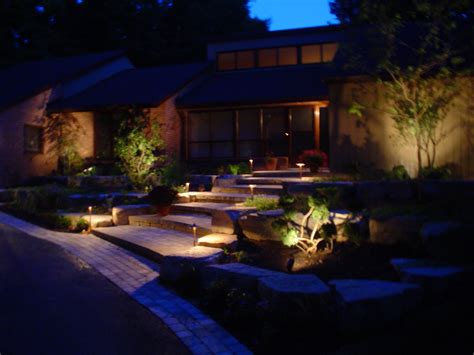 Best Patio, Garden, and Landscape Lighting Ideas for 2014 - Qnud