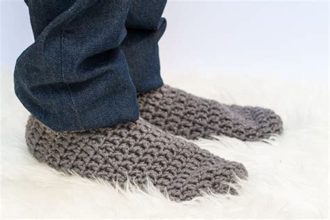 How to Crochet Slipper Socks in an Hour or Less - Winding Road Crochet