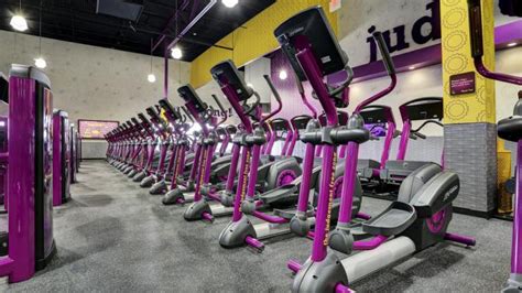 Gym in Friendswood (Bay Area), TX | 3100 E FM 528 Rd, Ste A | Planet ...