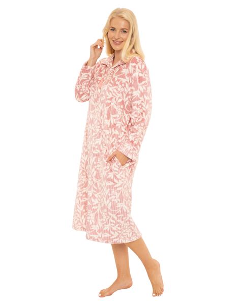 Luxury Minky Floral Fleece Zip Dressing Gown – Suzy & Me Collection