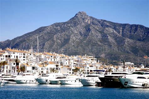 Puerto Banus Restaurants and Bars