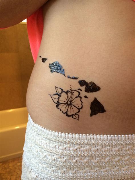 Henna tattoo of the Hawaiian Islands and a hibiscus flower # ...