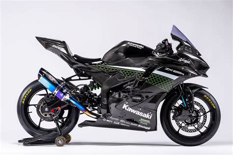 Kawasaki announce race only carbon fibre ZX-25R | Visordown