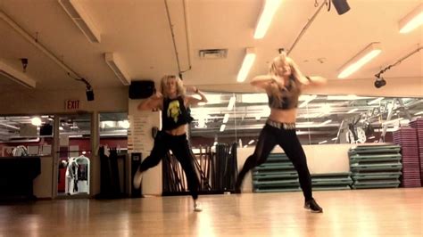 Beyoncé - "FORMATION" Choreography Dance by Live Slay Work - YouTube