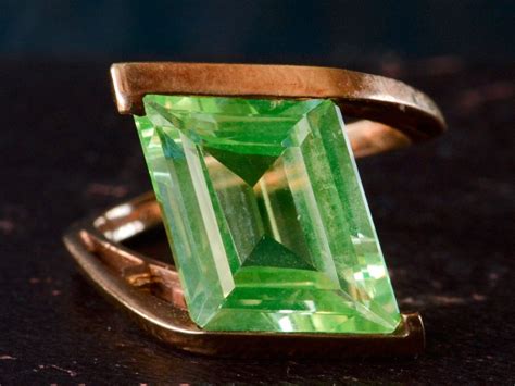 1950s Uranium Glass Ring | Glass rings, Vaseline glass, Glass