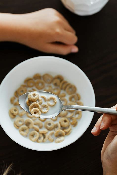 Bowl With Cereal and Milk · Free Stock Photo