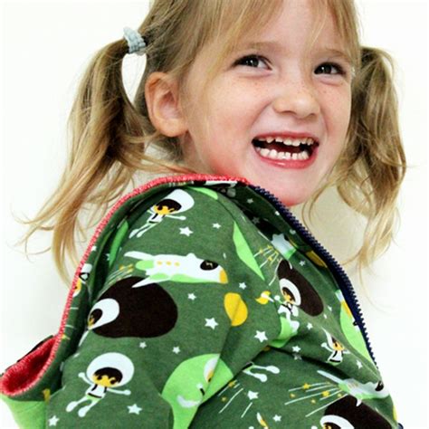 Curl Up English: Reversible hoodie with a zipper | Kids dress, Hoodies, Zipper